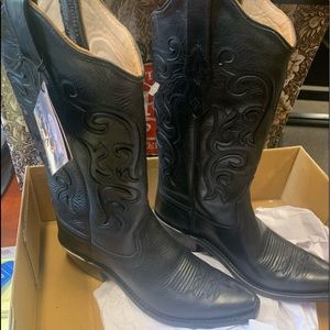 Laredo Black leather Cowboy Boots